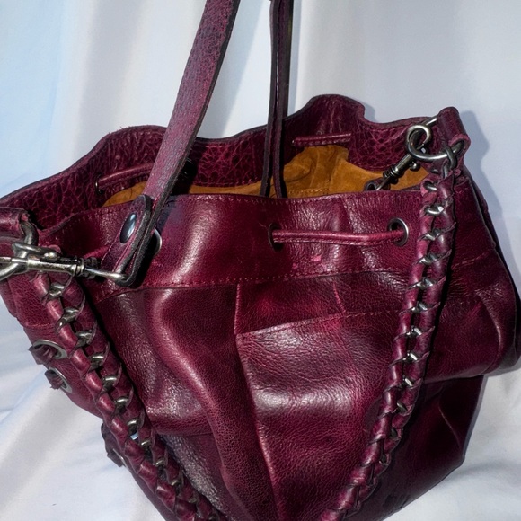 Patricia Nash Bucket Handbag Leather - Picture 9 of 12